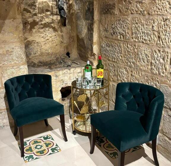 هتل Battery House