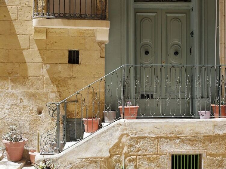 هتل Battery House