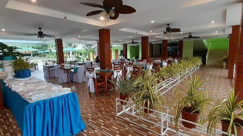 호텔 Camotes Tourist Inn