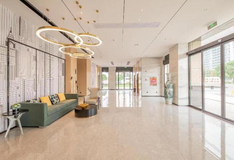 호텔 City Comfort Inn Hengyang East Station Linghu Wanda Industry College