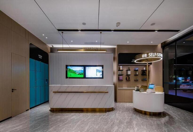 호텔 City Comfort Inn Shiyan Yunyang District Government