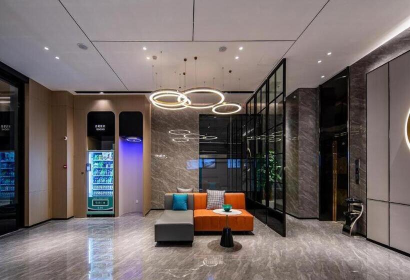 호텔 City Comfort Inn Shiyan Yunyang District Government