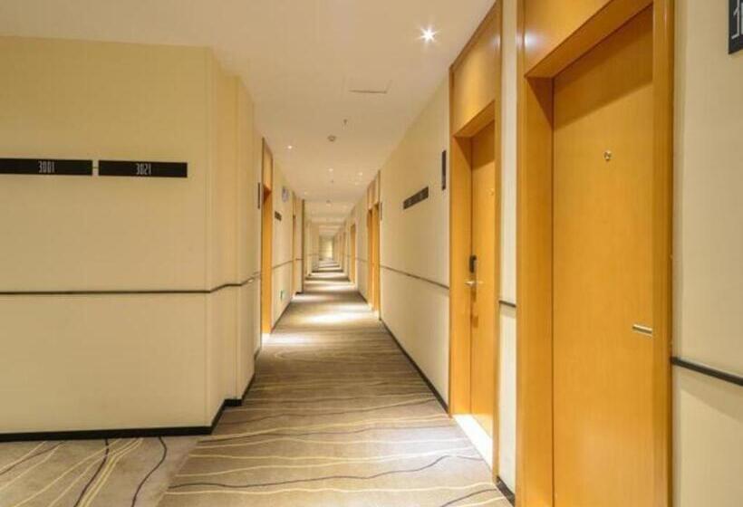 בית מלון כפרי City Comfort Inn Wuhan Yuanlin Road Metro Station