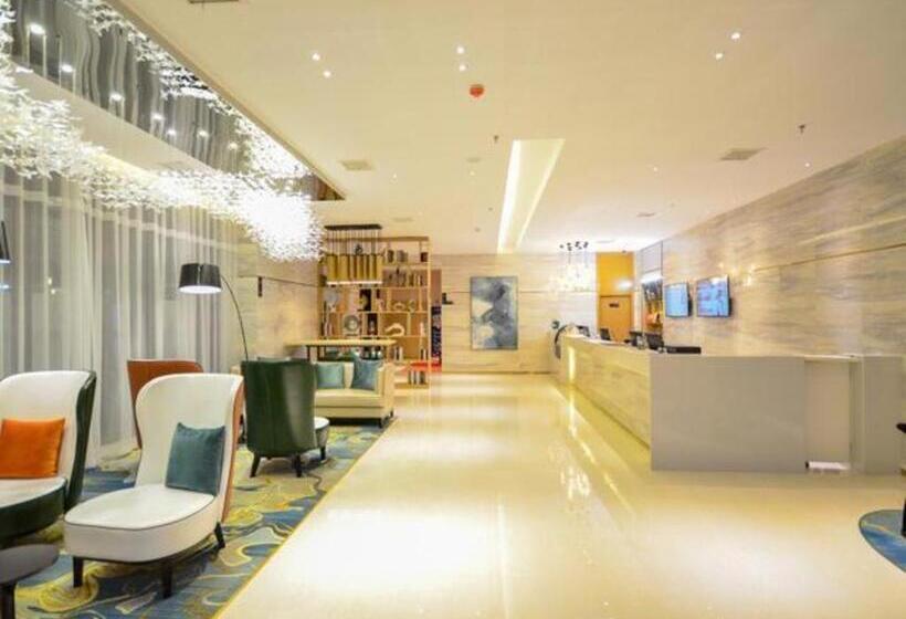 בית מלון כפרי City Comfort Inn Wuhan Yuanlin Road Metro Station