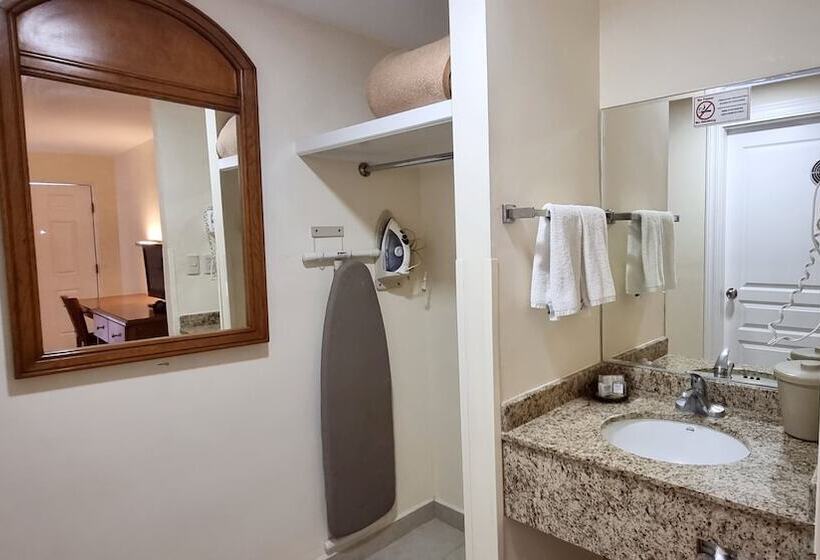 فندق Express By Las Misiones