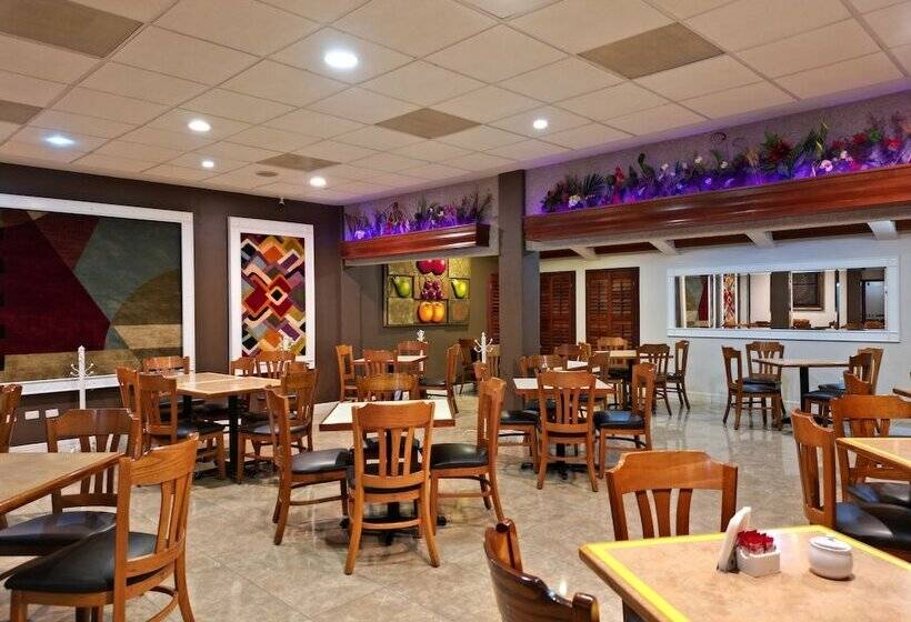 فندق Express By Las Misiones