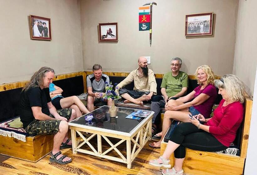 בית מלון כפרי Gyalpo House