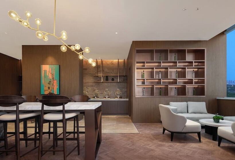 Отель Holiday Inn Shijiazhuang High Tech Zone, An Ihg