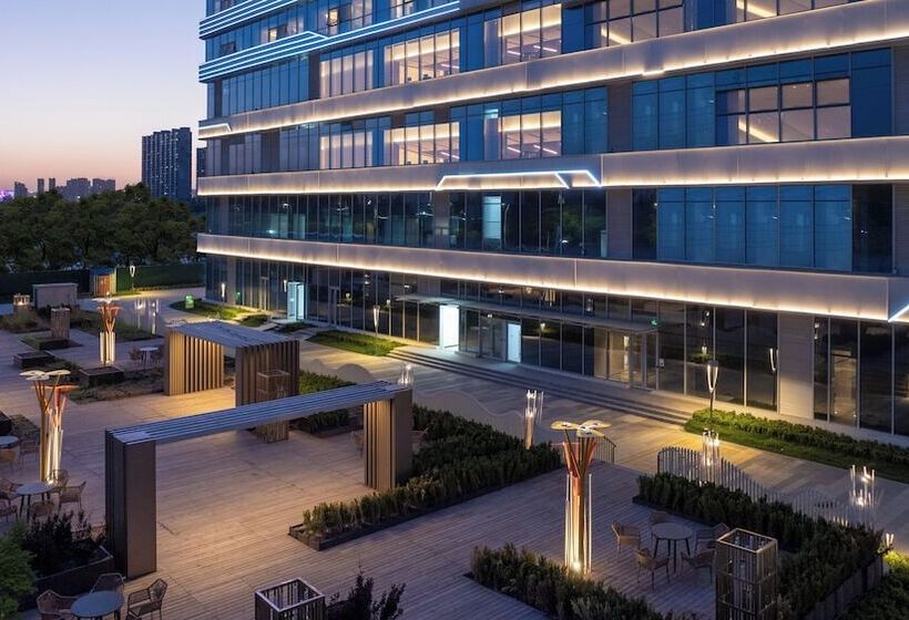 Отель Holiday Inn Shijiazhuang High Tech Zone, An Ihg