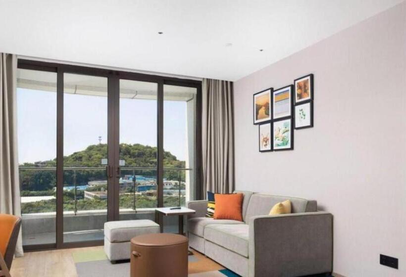 Отель Home2 Suites By Hilton Guangzhou Conghua