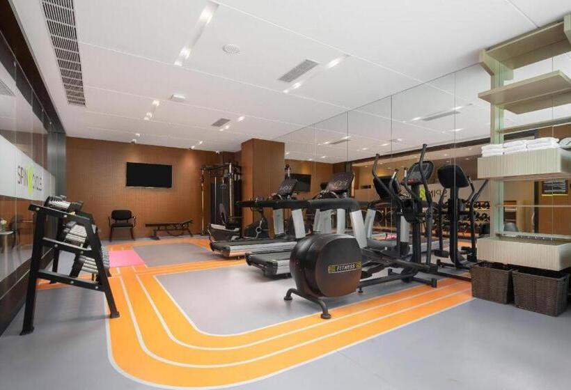 Отель Home2 Suites By Hilton Xishuangbanna