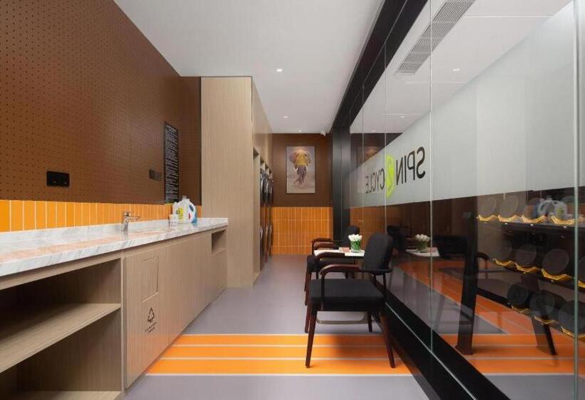 Отель Home2 Suites By Hilton Xishuangbanna