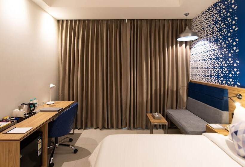 فندق Hometel Alambagh Lucknow A Sarovar