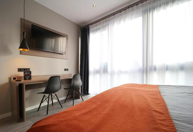 Juststay München Hotel & Apartments