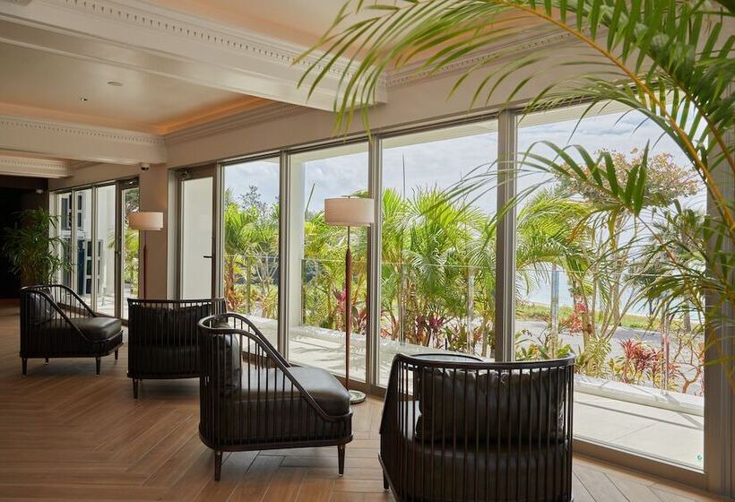 Отель Lazor Sea Resort