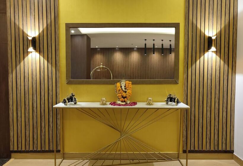 Отель Regenta Place Gwalior