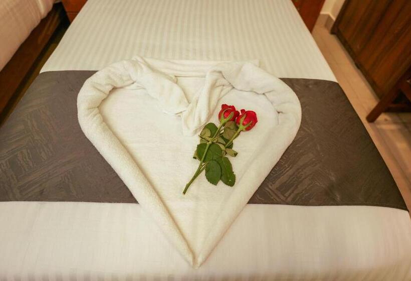 هتل Royal Plaza City