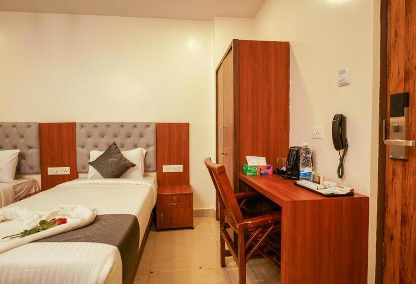 هتل Royal Plaza City