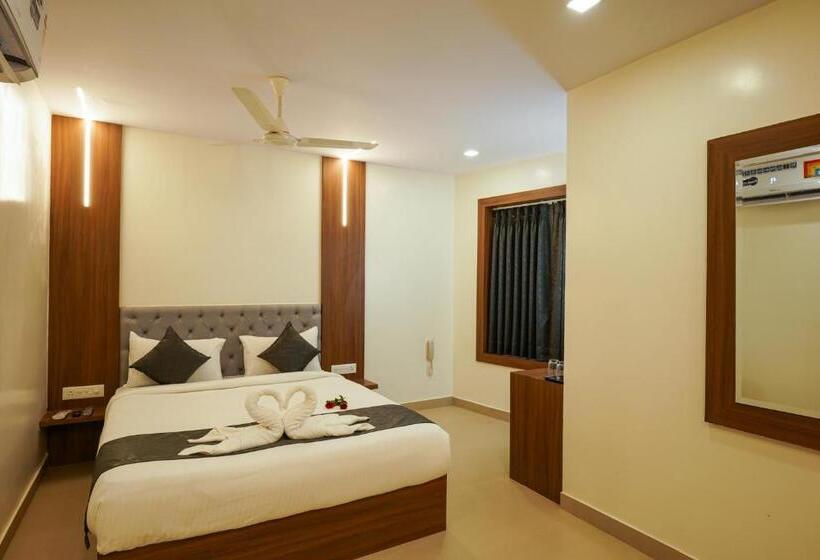 هتل Royal Plaza City