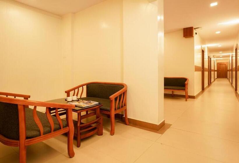 هتل Royal Plaza City