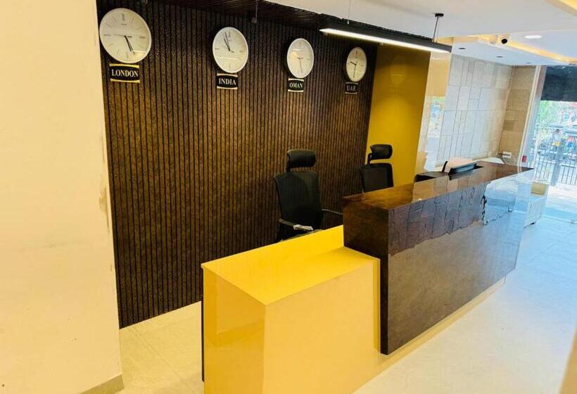 هتل Royal Plaza City