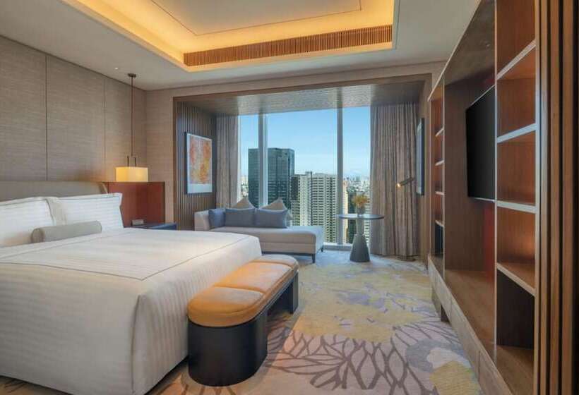 هتل Solaire Resort North