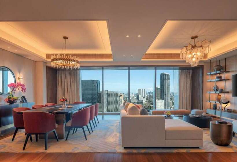 هتل Solaire Resort North