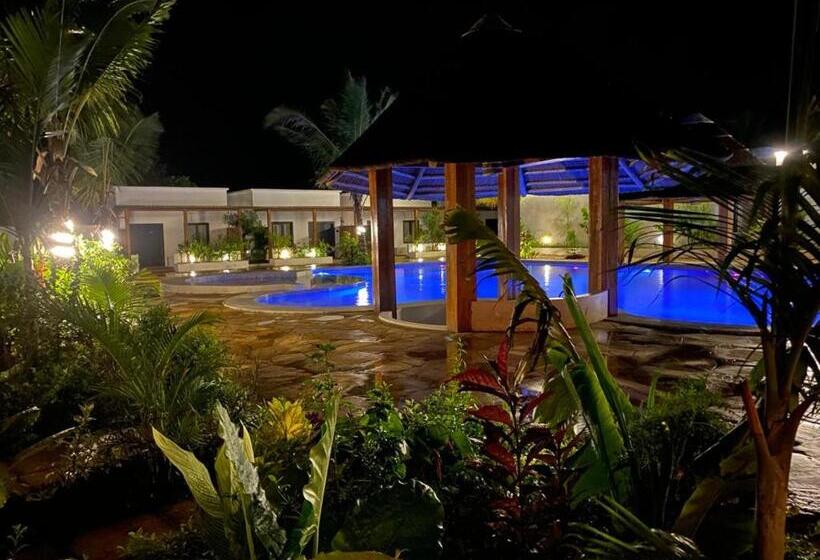هتل The Bali Resort Zanzibar