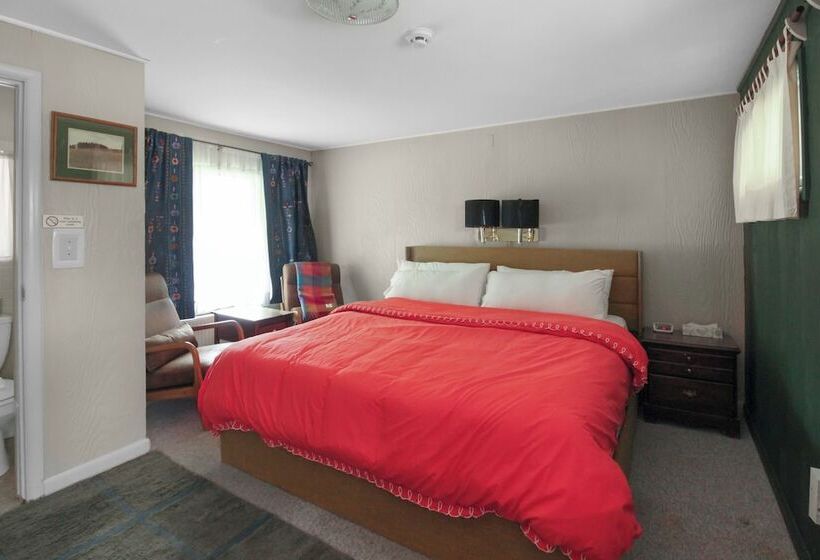 فندق Coho Inn & Motor Lodge