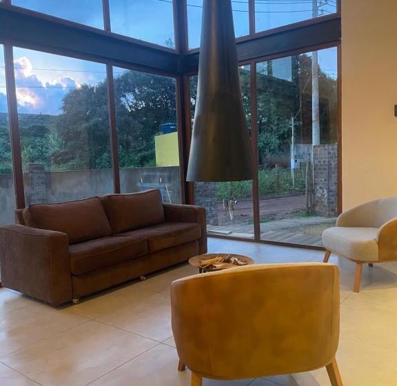 膳宿费 Encanto Da Serra