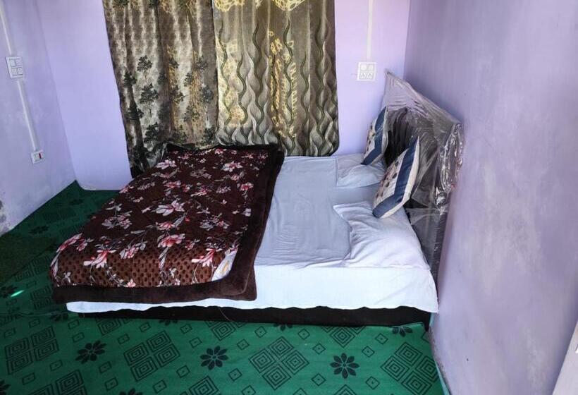 Pensão Mahi Guest House