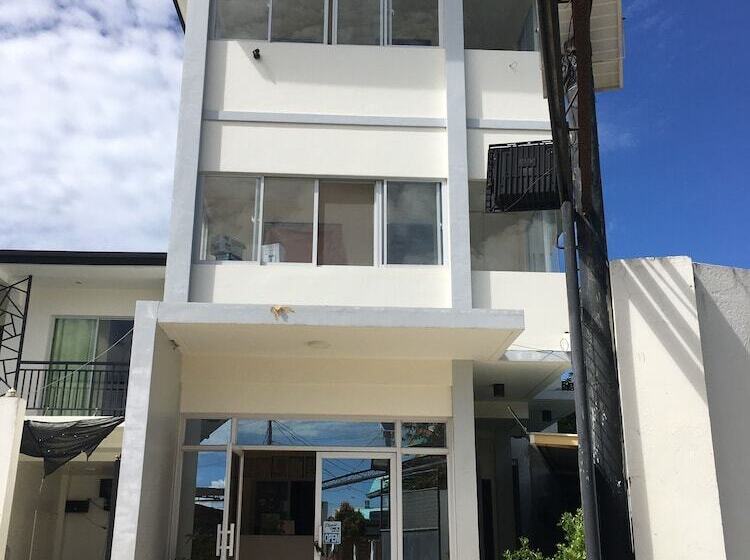 پانسیون Resort Sakura Ann