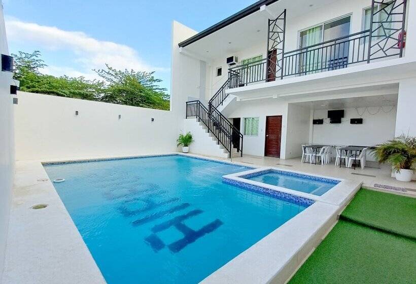 پانسیون Resort Sakura Ann