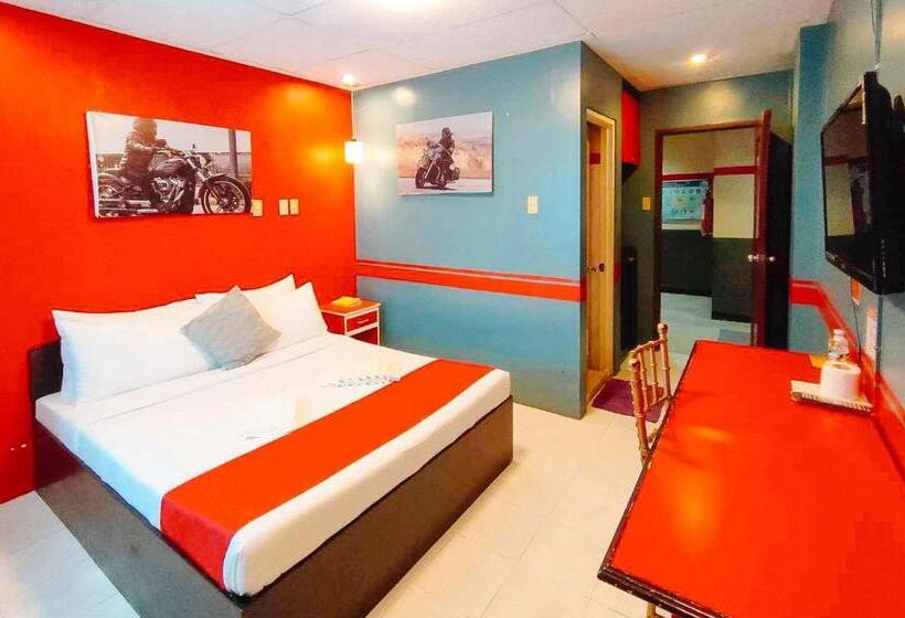 Reddoorz @ Hotel Dian Aparri