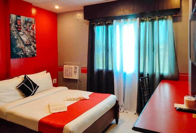 Reddoorz @ Hotel Dian Aparri