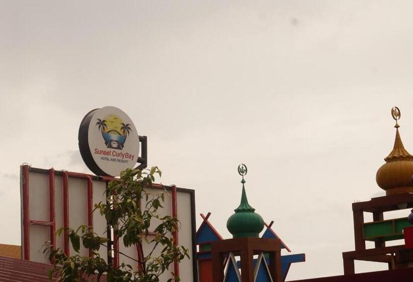 Sunset Curly Bay Hotel & Resort