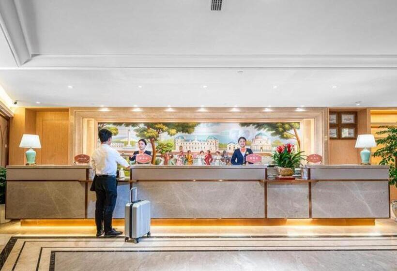 Vienna Hotel Chongqing Wushan Municipal Government