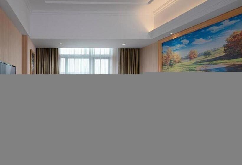 Vienna Hotel Jiangxi Shangrao Yiyang Railway Station Fangzhimin Avenue
