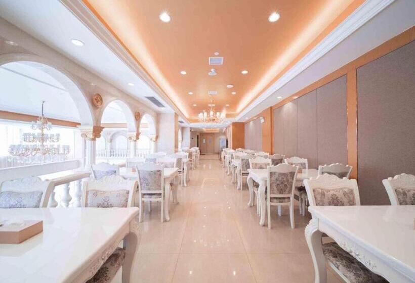 Vienna Hotel Jiangxi Shangrao Yiyang Railway Station Fangzhimin Avenue