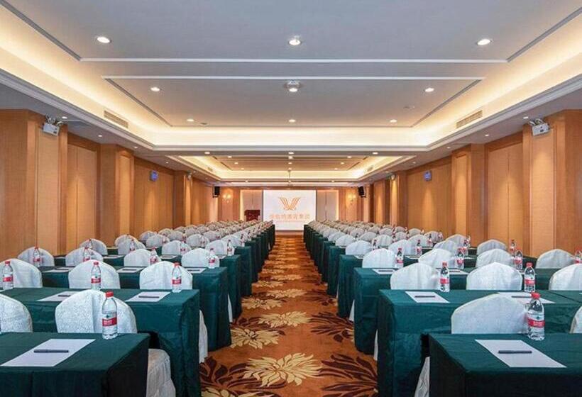 Vienna Hotel Zhengzhou Only Henan Movie Town