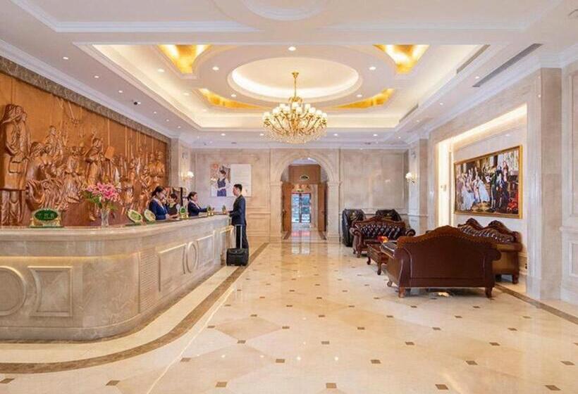 Vienna Hotel Zhengzhou Only Henan Movie Town