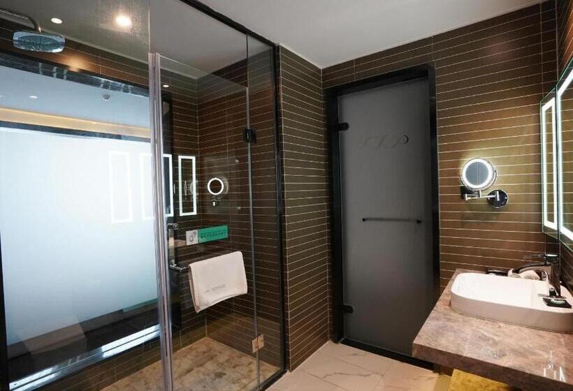 Xana Hotelle Zhengzhou Only Henan Movie Town