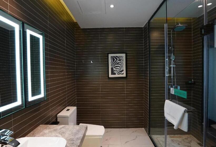 Xana Hotelle Zhengzhou Only Henan Movie Town