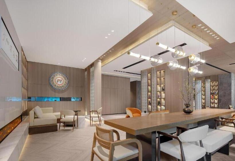 Atour Hotel Urumqi Municipal Government Nanhu People S Square