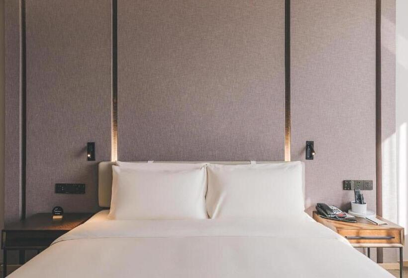 Atour Hotel Wenzhou Yueqing Nanhong Plaza