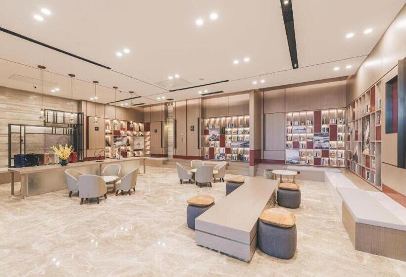 Atour Hotel Wenzhou Yueqing Nanhong Plaza