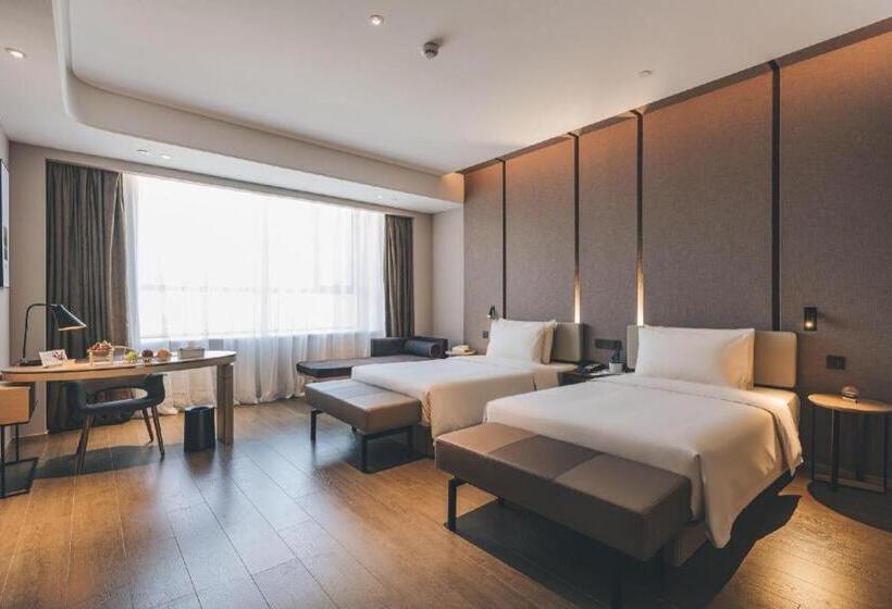 Atour Hotel Wenzhou Yueqing Nanhong Plaza