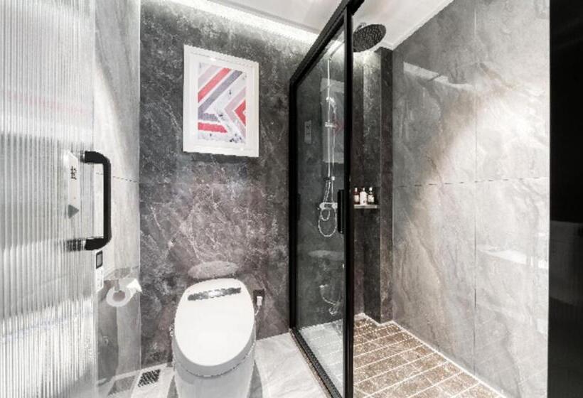 Borrman Hotel Deyang Wuzhou Square