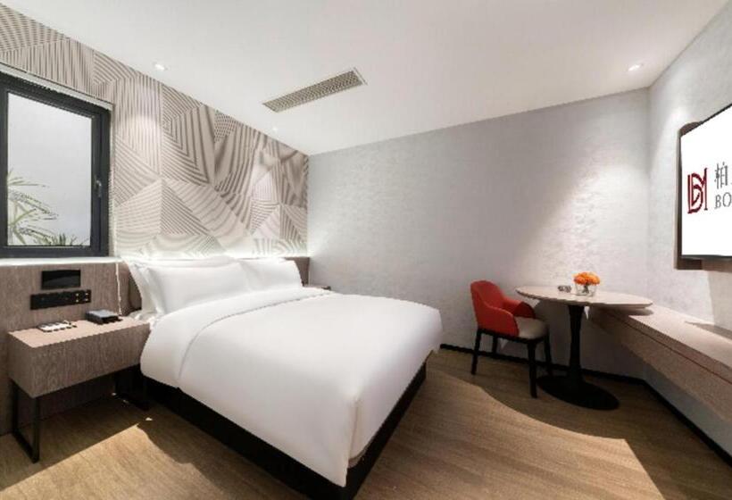 Borrman Hotel Deyang Wuzhou Square