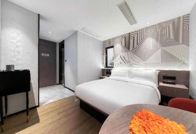 Borrman Hotel Deyang Wuzhou Square